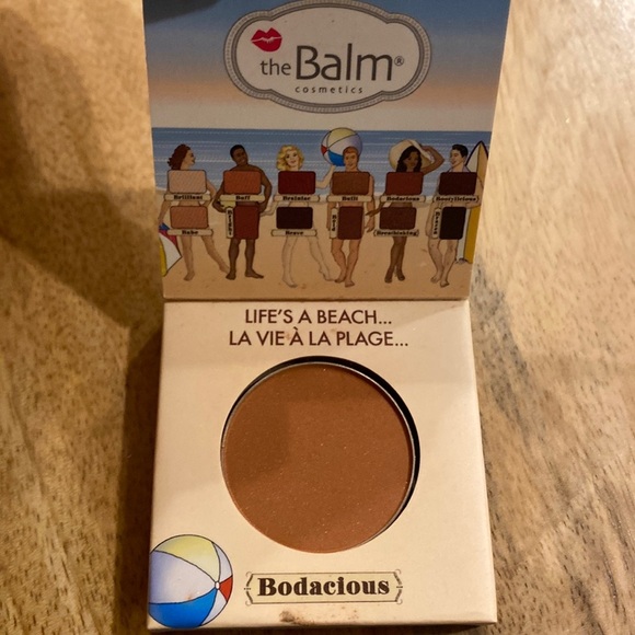 THEBALM COSMETICS | Nude Beach Eyeshadow in Bodacious - Picture 3 of 3